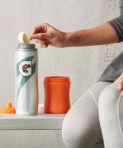 Gatorade 30oz Insulated Squeeze Water Bottle - Gray 8 Gatorade 30oz Insulated Squeeze Water Bottle - Gray -Water Bottles Sales unnamed file 3389