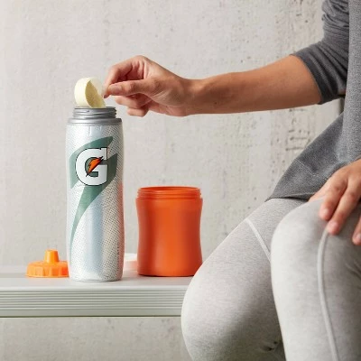 Gatorade 30oz Insulated Squeeze Water Bottle - Gray 5 Gatorade 30oz Insulated Squeeze Water Bottle - Gray - Image 3