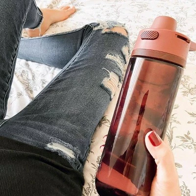 Thermos 16 oz. Kid's Funtainer Plastic Hydration Water Bottle with Spout Lid 6 Thermos 16 oz. Kid's Funtainer Plastic Hydration Water Bottle with Spout Lid - Image 4