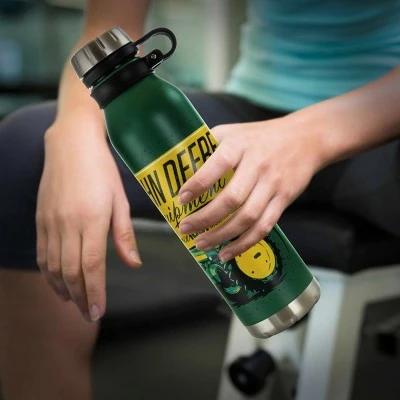John Deere 25.5 Ounce Stainless Steel Thermal Bottle in Green with Cap and Carry Loop 5 John Deere 25.5 Ounce Stainless Steel Thermal Bottle in Green with Cap and Carry Loop - Image 3